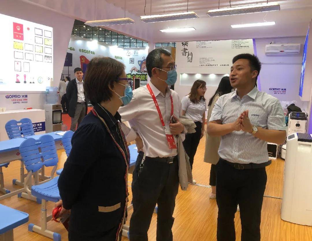 1636515774656418 1636515774656418